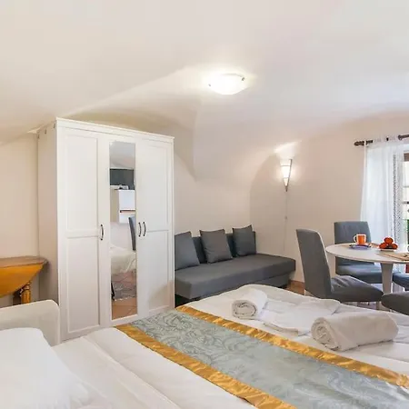 Vatican Borgo Gem Stay Apartmán *